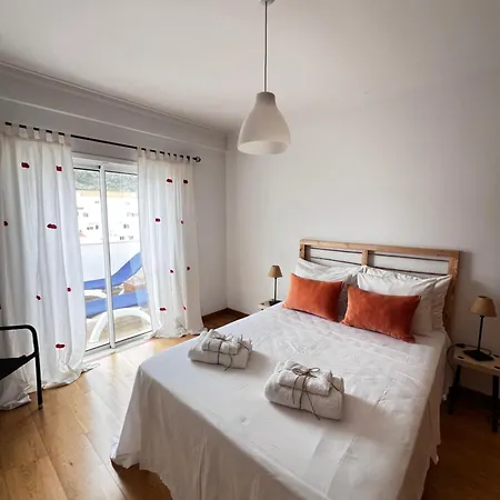 Ilumina Hostel Albufeira * Albufeira