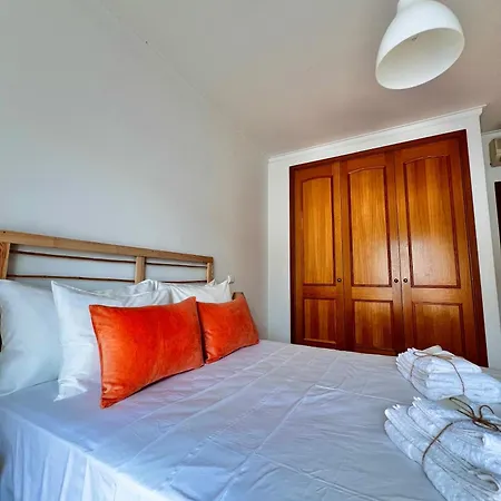 Ilumina Hostel Albufeira Albufeira