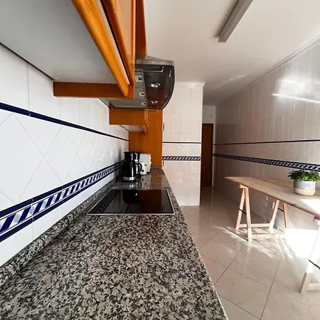 Homestay Ilumina Hostel Albufeira *